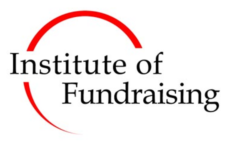 Fundraising helpline fielding questions from Facebook and Twitter