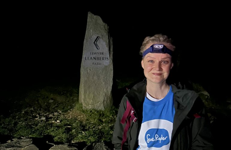 Sue Ryder Nurse scales Mount Snowdon at night to help fund vital care