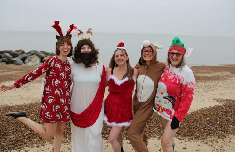 Hundreds Take the Plunge in Hospice’s Christmas Day Dip!