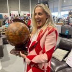 International Influencer ‘Sophie Tea Art’ Comes to Scotland for the FIRST time – to a hospice shop!