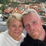 Husband crosses  Australia on bike in memory of wife, for local hospice