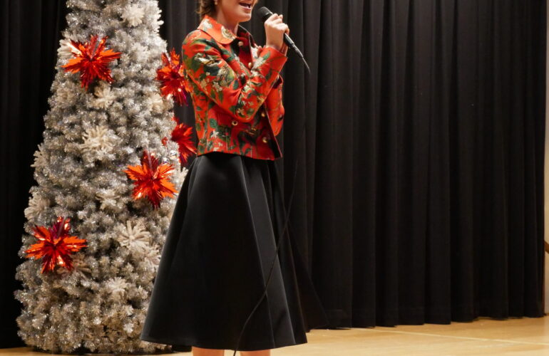 Renowned Soprano, Carly Paoli, leads Noah’s Ark Children’s Hospice’s Winter Concert – Joyful Voices