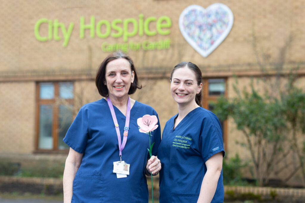 Poppies with a purpose will celebrate care at the castle Forever Flowers supports the work of City Hospice