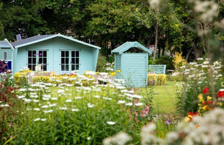 Gardens and Health Week: Hospices and The Great Outdoors