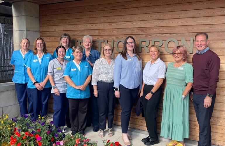 McDonald’s in the Community helps keep Strathcarron Hospice care on the road with £25,000 donation